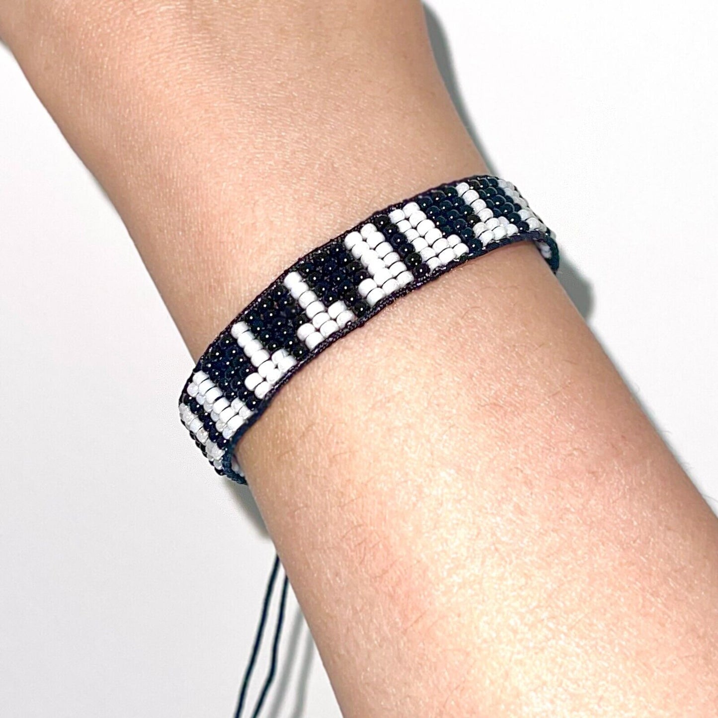 US Handmade "Piano Keyboard" Glass Bead Bracelet Adjustable with Slide Closure