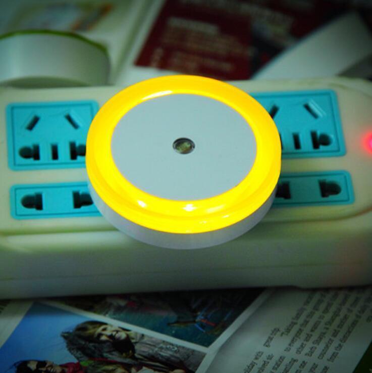 4~8 PCS Auto LED Light Induction Sensor Control Bedside Night Light In Wall Lamp