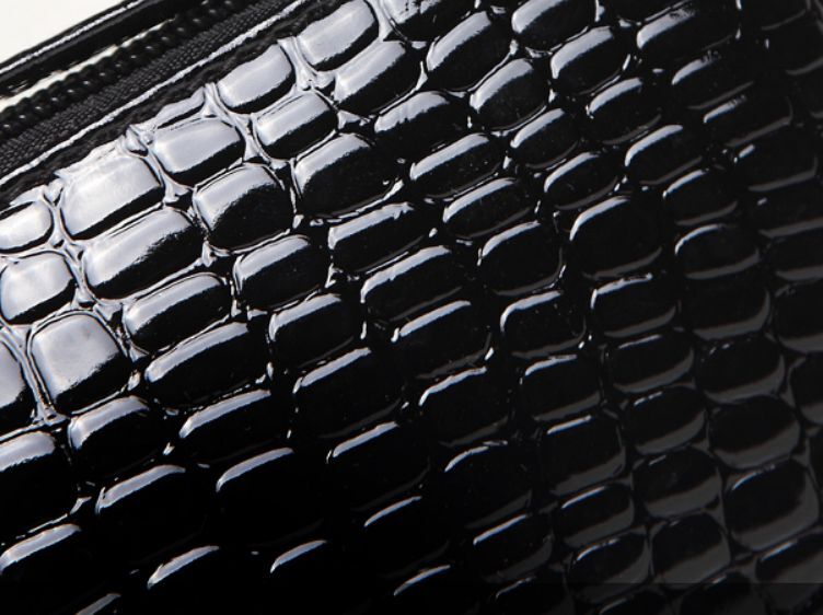 Crocodile/Stone Pattern Envelope Synthetic Leather Clutch Wrist/Shoulder Bag