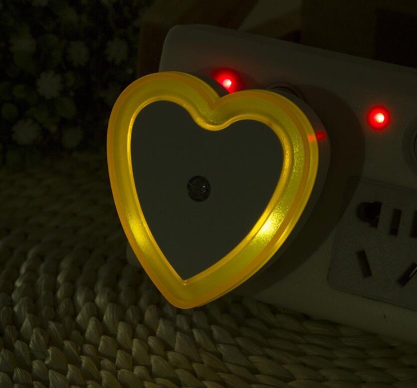 4~8 PCS Auto LED Light Induction Sensor Control Bedside Night Light In Wall Lamp
