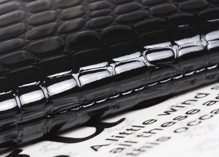 Crocodile/Stone Pattern Envelope Synthetic Leather Clutch Wrist/Shoulder Bag