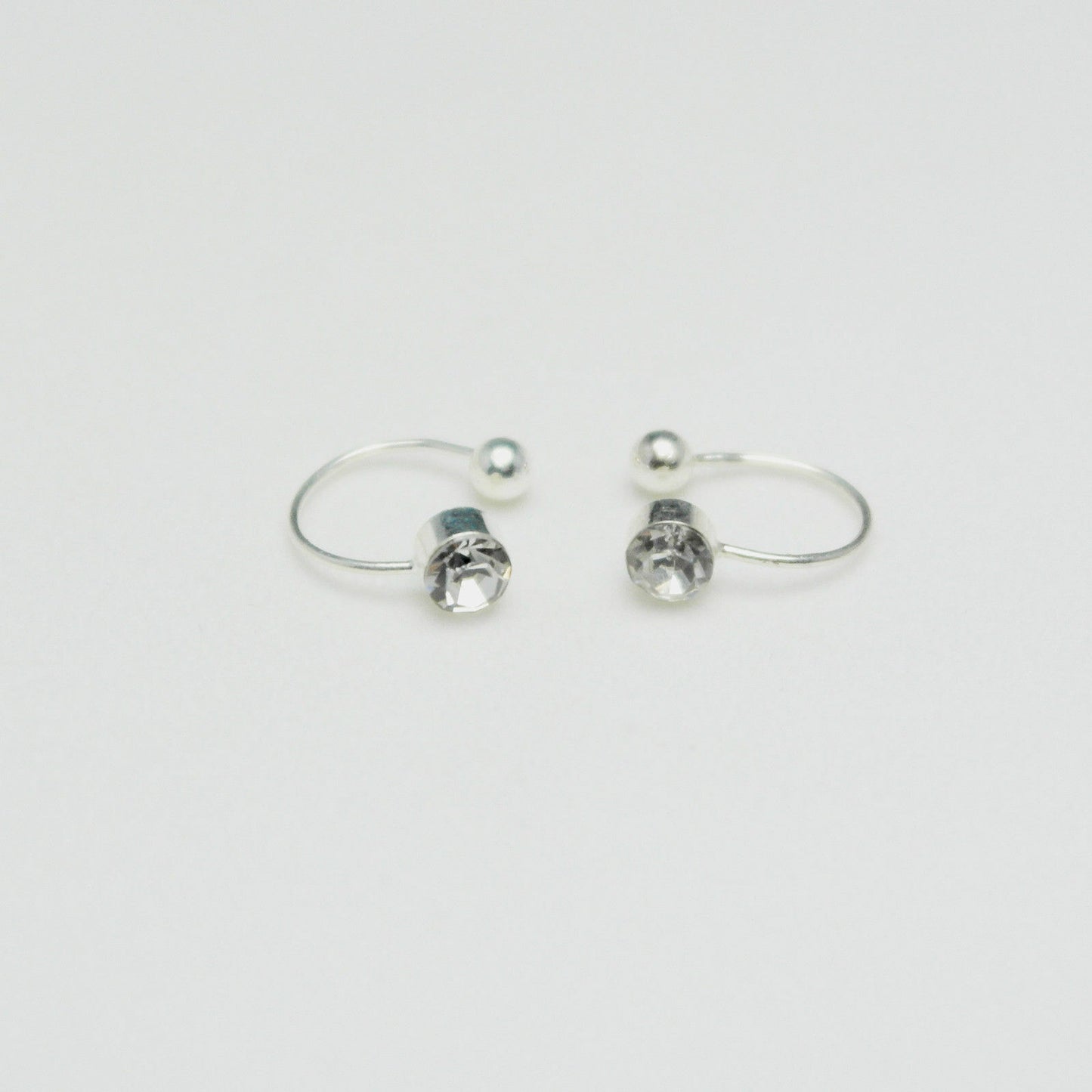 US 2Pcs Crystal Ear Cuff U Shape Wrap Earrings Non Piercing Rhinestone Clip-on