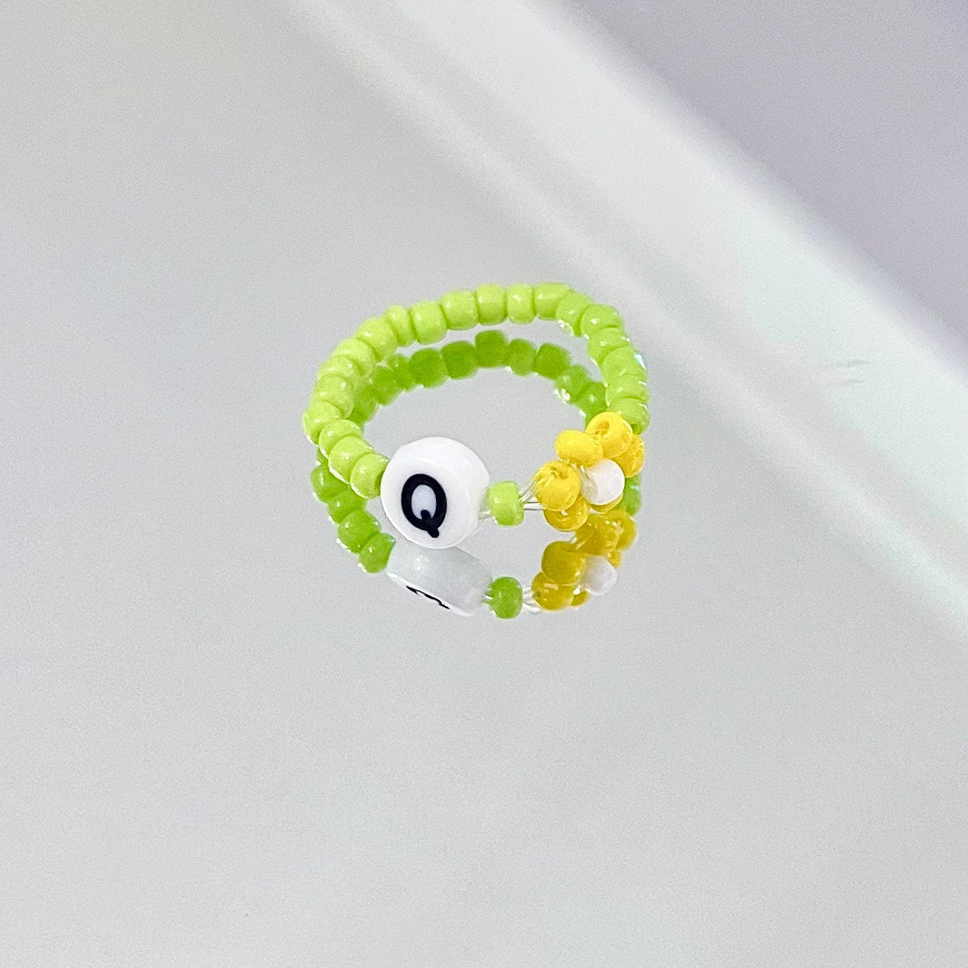 Magik Handmade Personalized Daisy Bloom Ring, Custom Letter Name Stackable Ring Seed Bead Glass Beaded Alphabet Gift