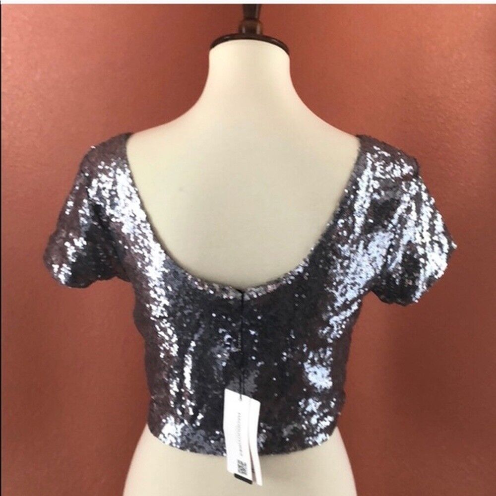 Haoduoyi Sequin Crop Top NWT