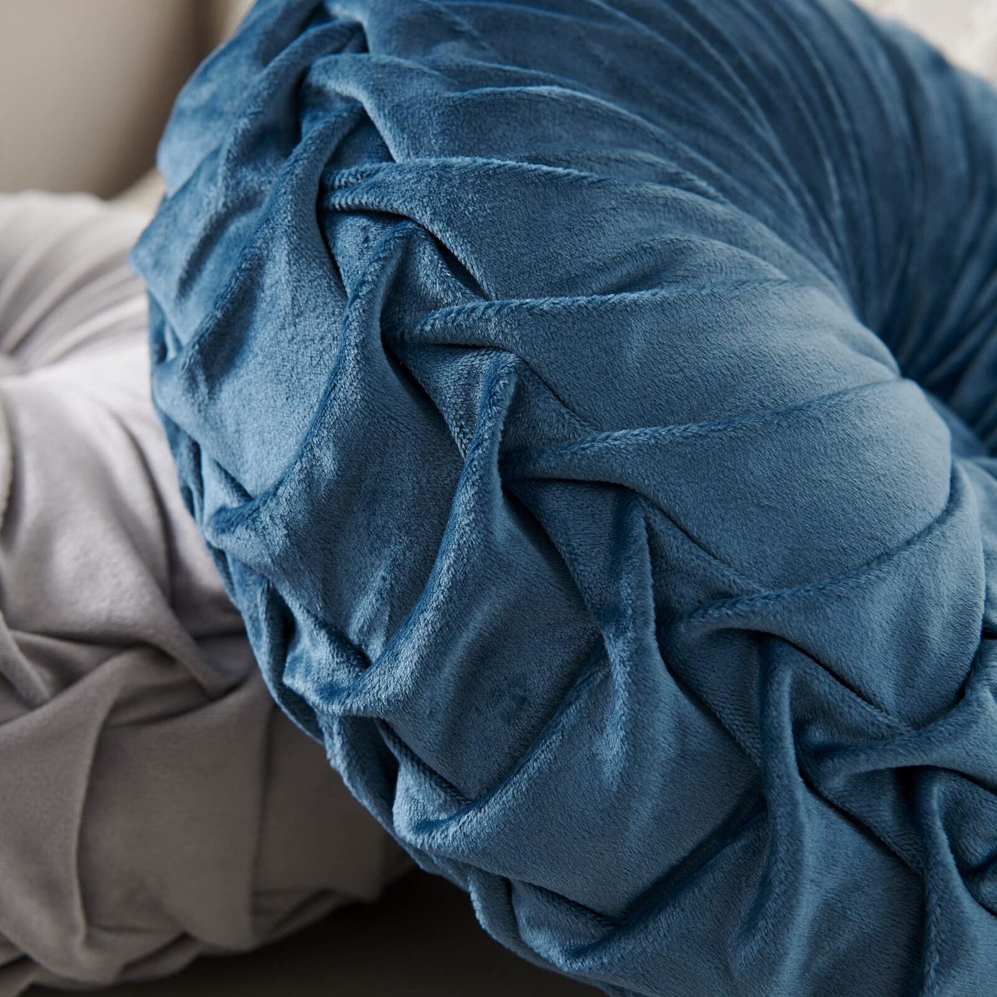 Round Throw Pillow Round Velvet Pillow Pleated Round Filled Pillow