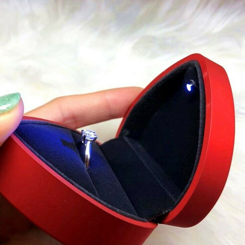 US 1-2 Diamond Ring Box LED Light Velvet Jewelry Gift Wedding Proposal Organizer