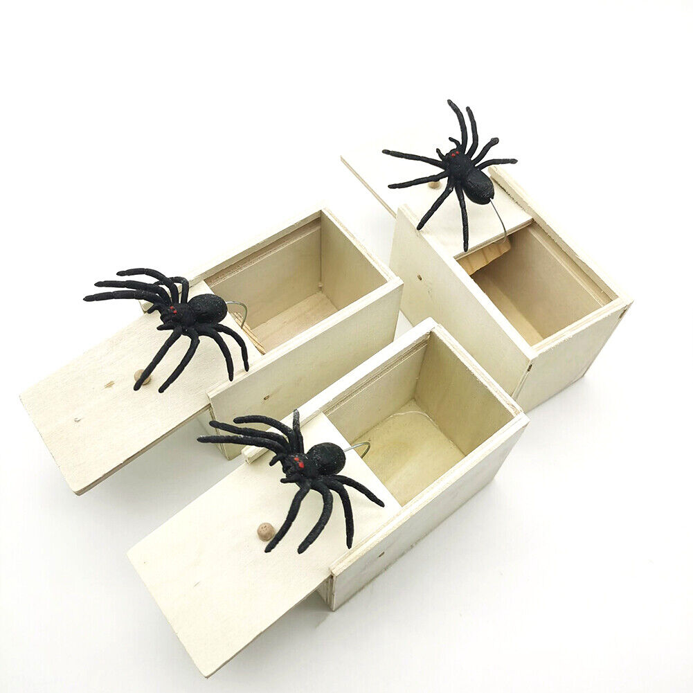 US 1-2 Pc Spider Scare Prank Box Handcrafted Novelty Present Wooden Surprise Box