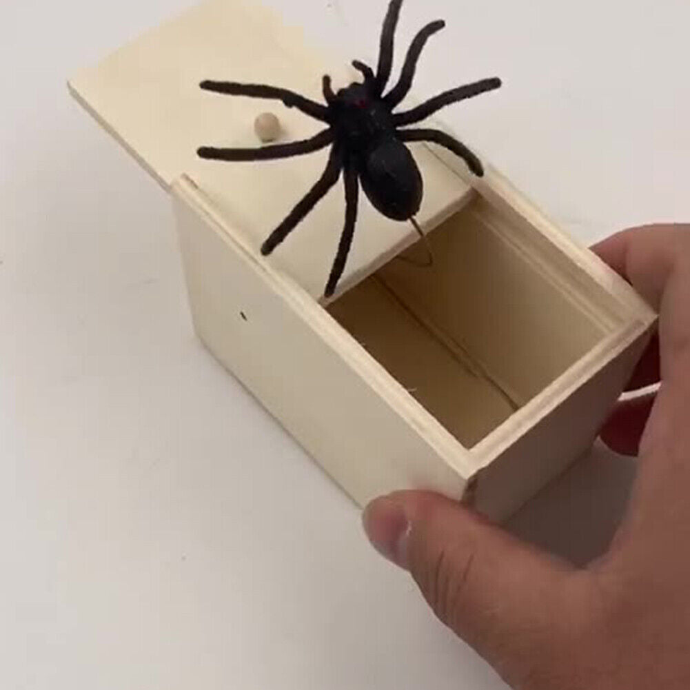 US 1-2 Pc Spider Scare Prank Box Handcrafted Novelty Present Wooden Surprise Box