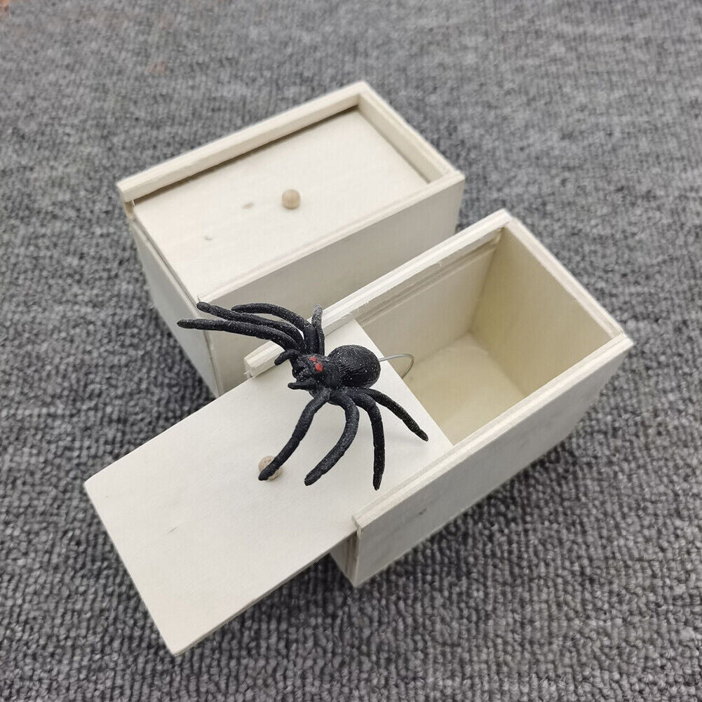 US 1-2 Pc Spider Scare Prank Box Handcrafted Novelty Present Wooden Surprise Box