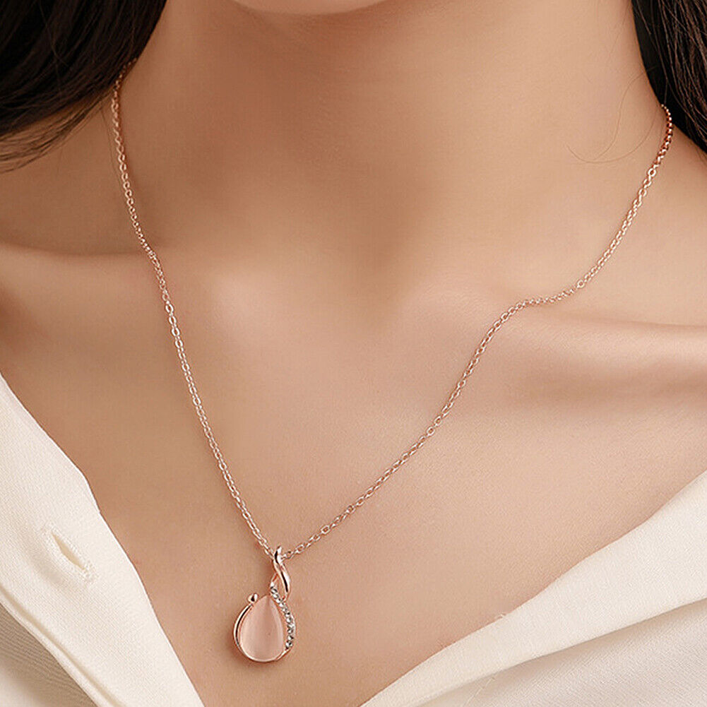 US 2 Pcs Pearl Rhinestone Crystal Peacock Themed Necklace + Earrings Jewelry Set