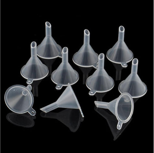 US 10~30pcs Small Plastic Perfume Diffuser Bottle Mini Liquid Oil Funnels Lab