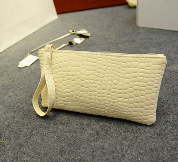 Crocodile/Stone Pattern Envelope Synthetic Leather Clutch Wrist/Shoulder Bag