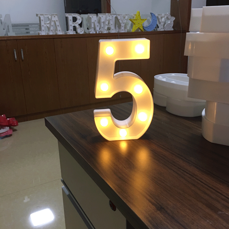 Light Up Letter LED Alphabet PlasticParty Sign Wedding Festival Stand Decoration